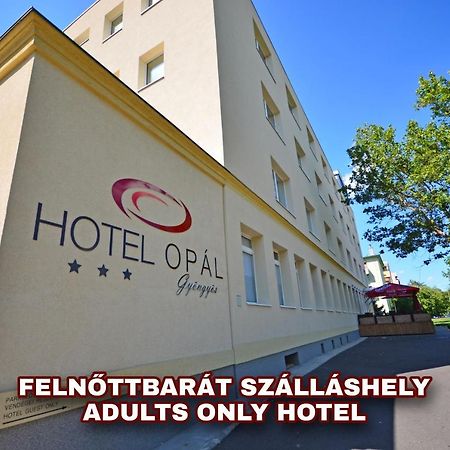 Gyöngyös Hotel Opal Superior - Adults Only מראה חיצוני תמונה