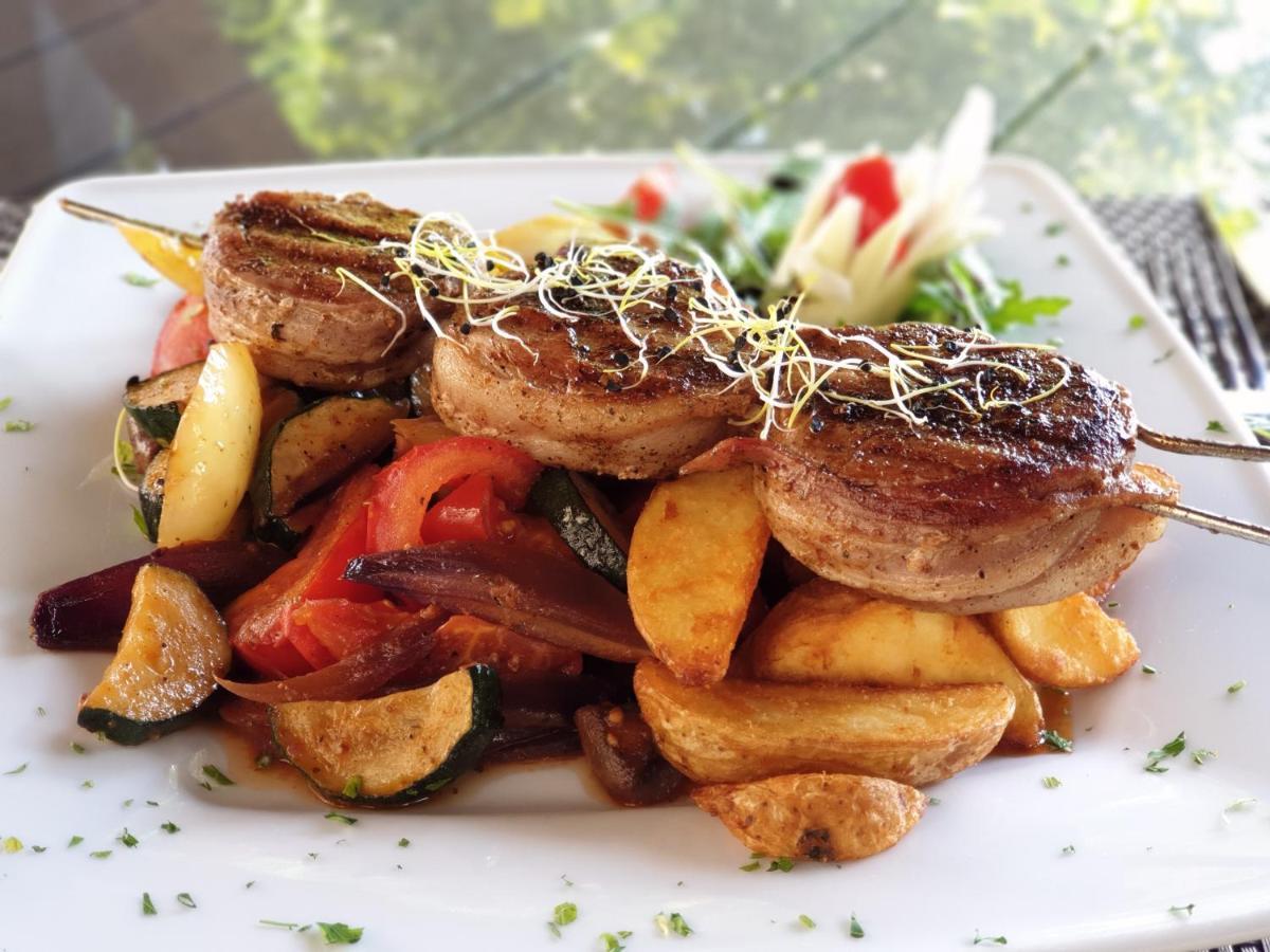 Gyöngyös Hotel Opal Superior - Adults Only מראה חיצוני תמונה