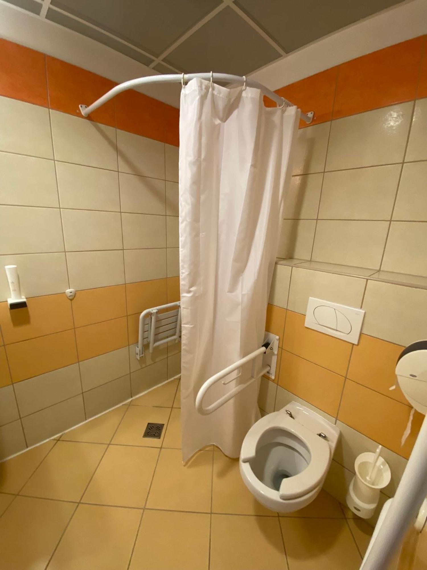 Gyöngyös Hotel Opal Superior - Adults Only חדר תמונה