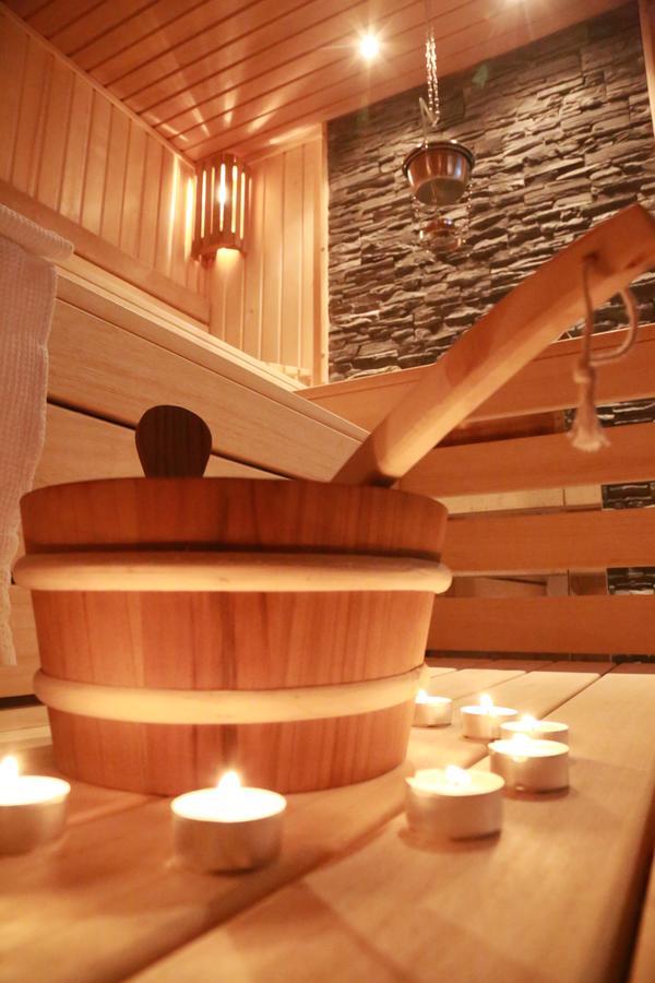 Gyöngyös Hotel Opal Superior - Adults Only מראה חיצוני תמונה